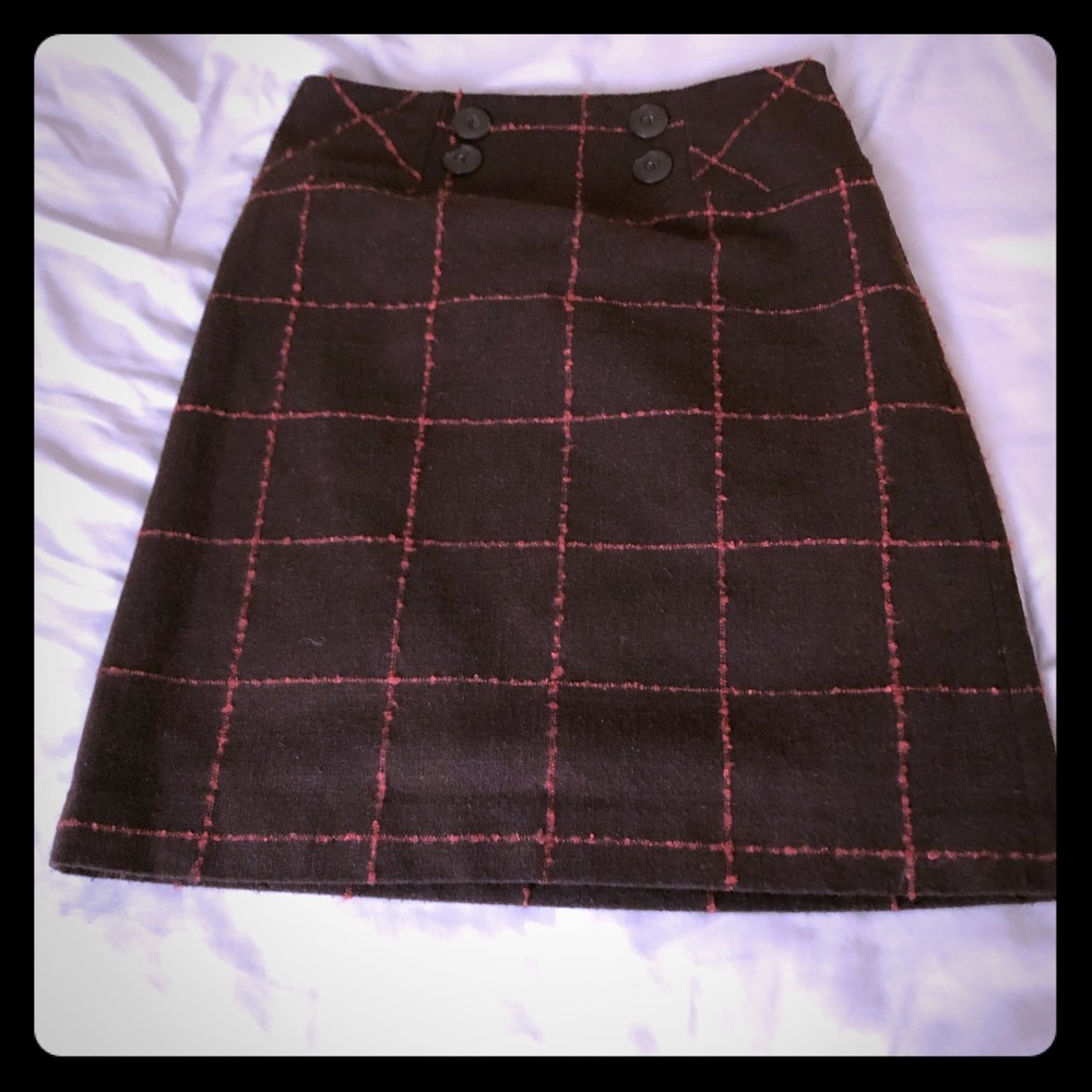 Comfortable knee length skirt